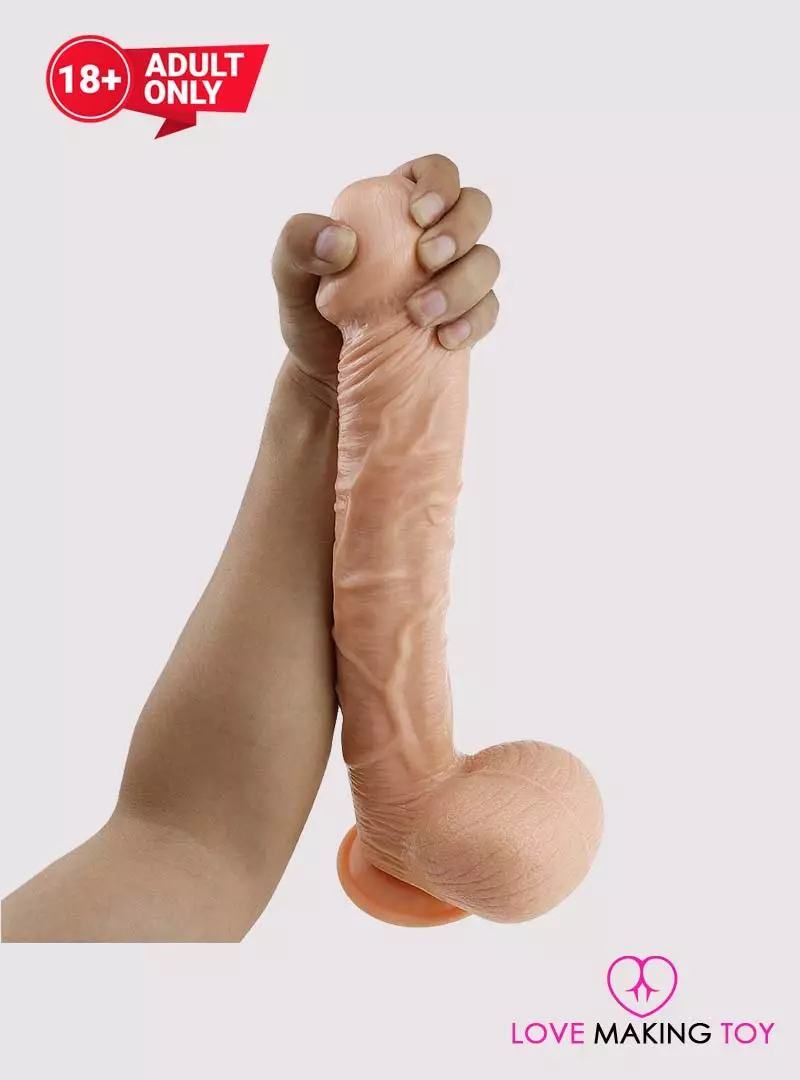 suction cup dildo amateur